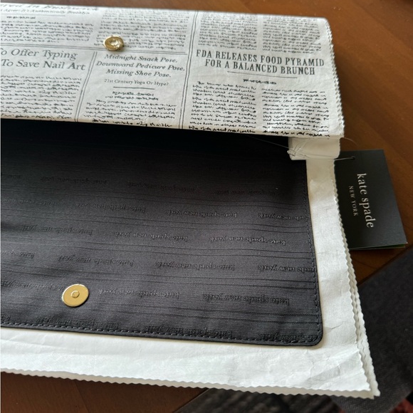 NWT & Sealed Glitzy Ritzy Newspaper Clutch Kate Spade - Picture 7 of 11